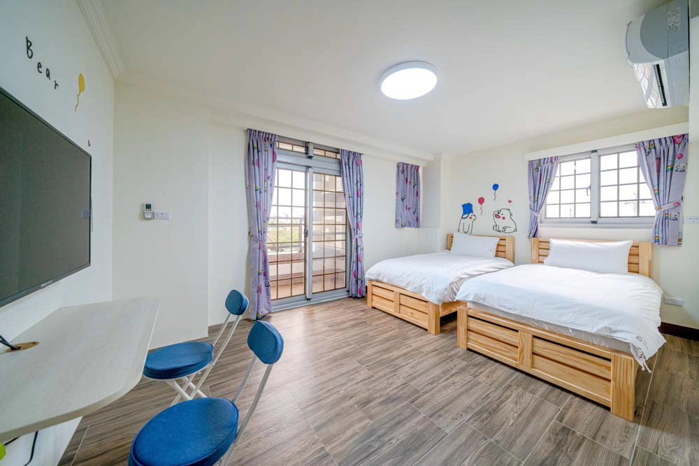 湯姆熊休閒會館 - 北極熊雙人特色民宿房